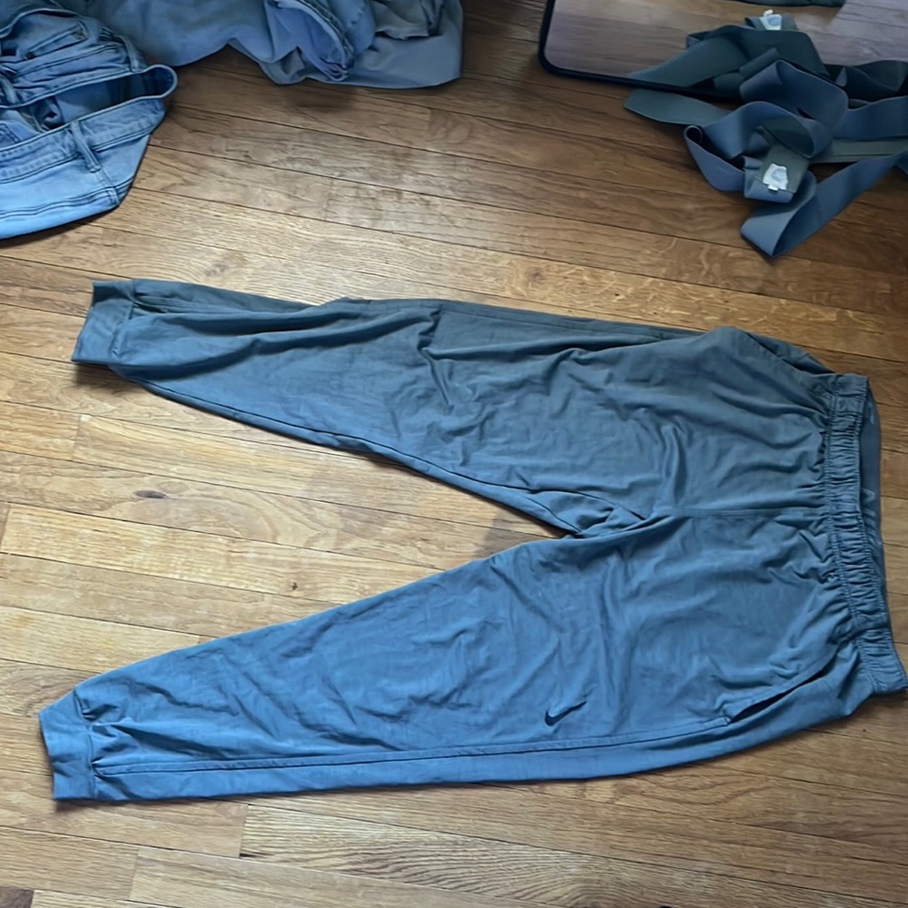 Nike Yoga Joggers
